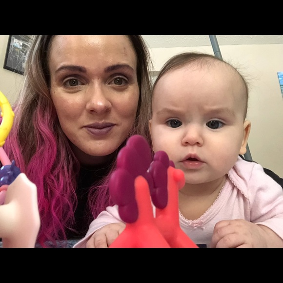 Meet your Posher, Caitlin - Picture 10 of 10